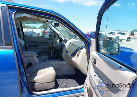 2012 Ford Escape Xlt z USA, uszkodzony, nr VIN 1FMCU0DG3CKA57788